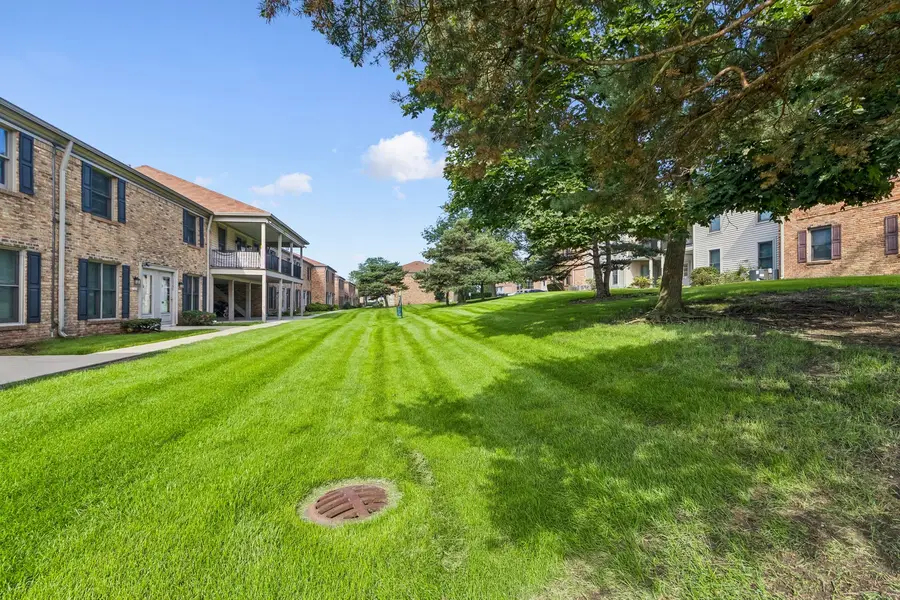 1753 Bristol Walk #1753, Hoffman Estates, IL 60169 - #2
