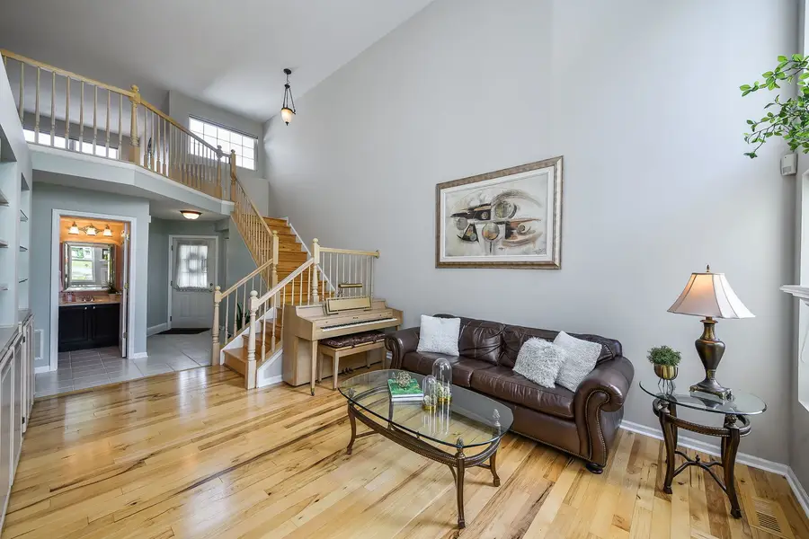 1004 Charlestowne Drive, West Chicago, IL 60185 - #2