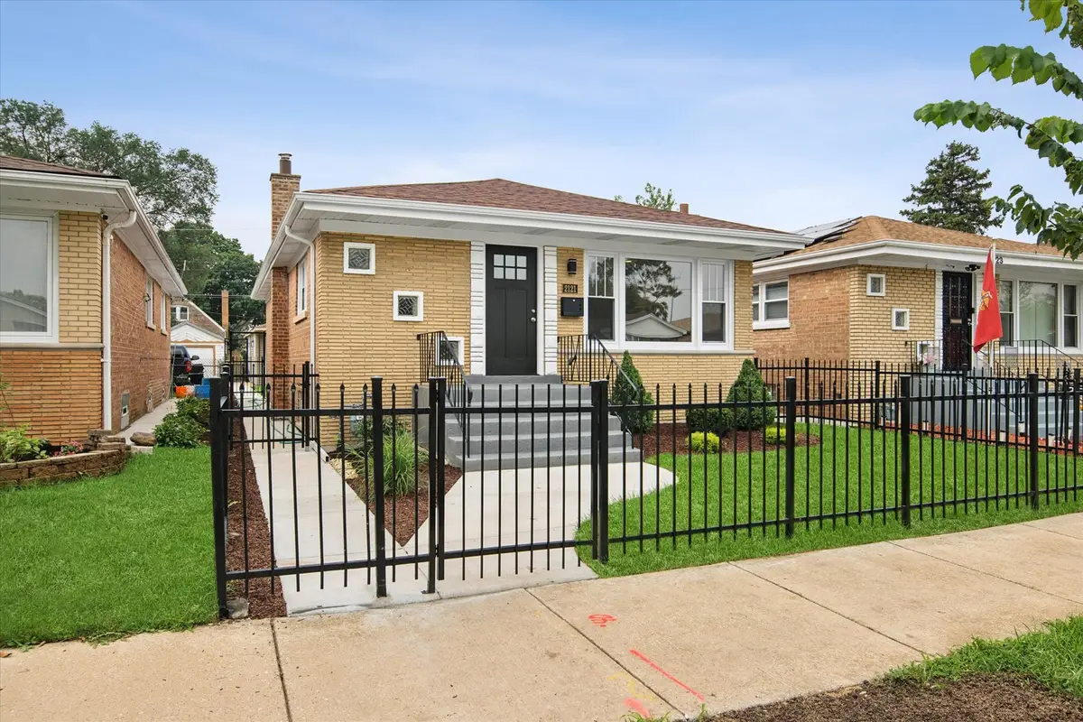 2121 W 71st Place, Chicago, IL 60636 - #1