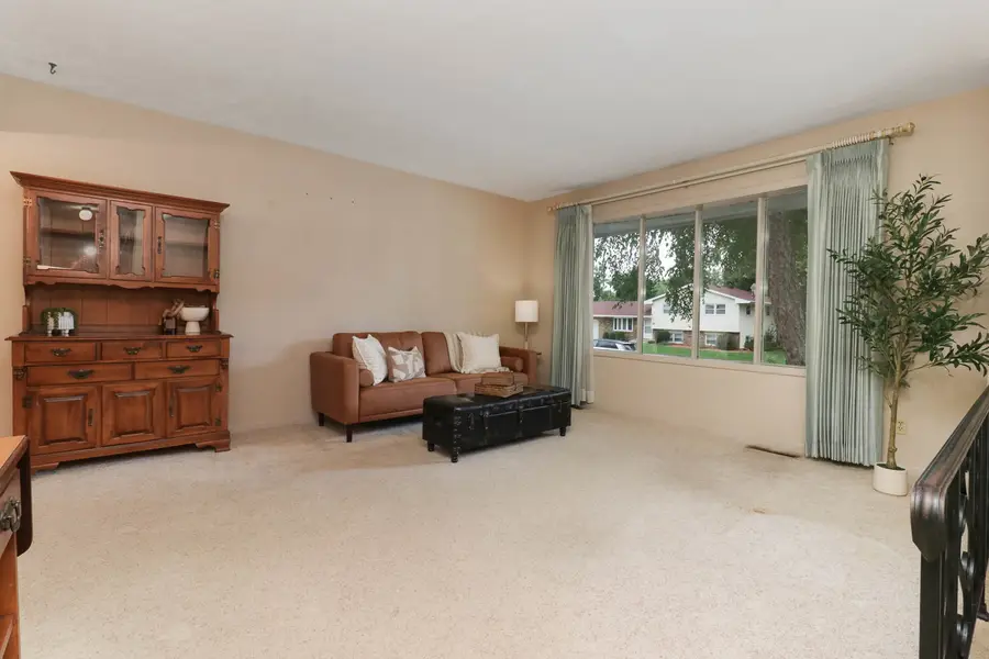 109 S Bone Drive, Normal, IL 61761 - #2