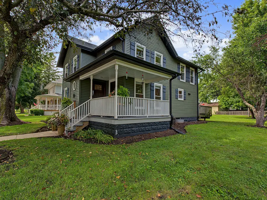 308 W Navaho Avenue, Shabbona, IL 60550 - #3