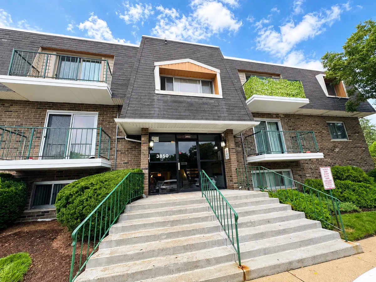 3850 S Parkway Drive #1G, Northbrook, IL 60062 - #1