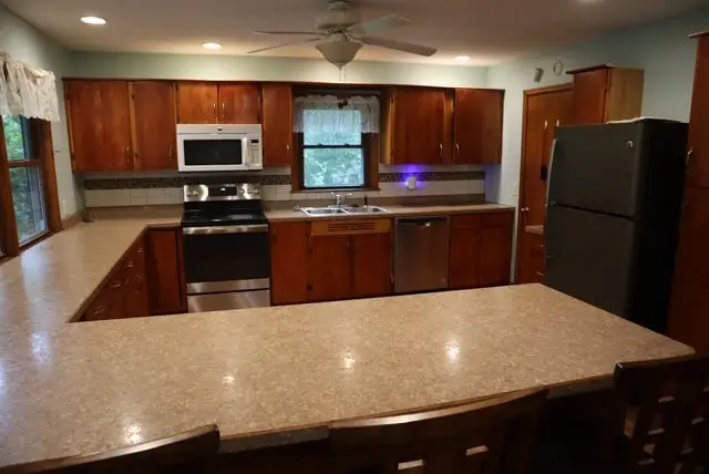 205 Fifth Street, Walnut, IL 61376 - #2