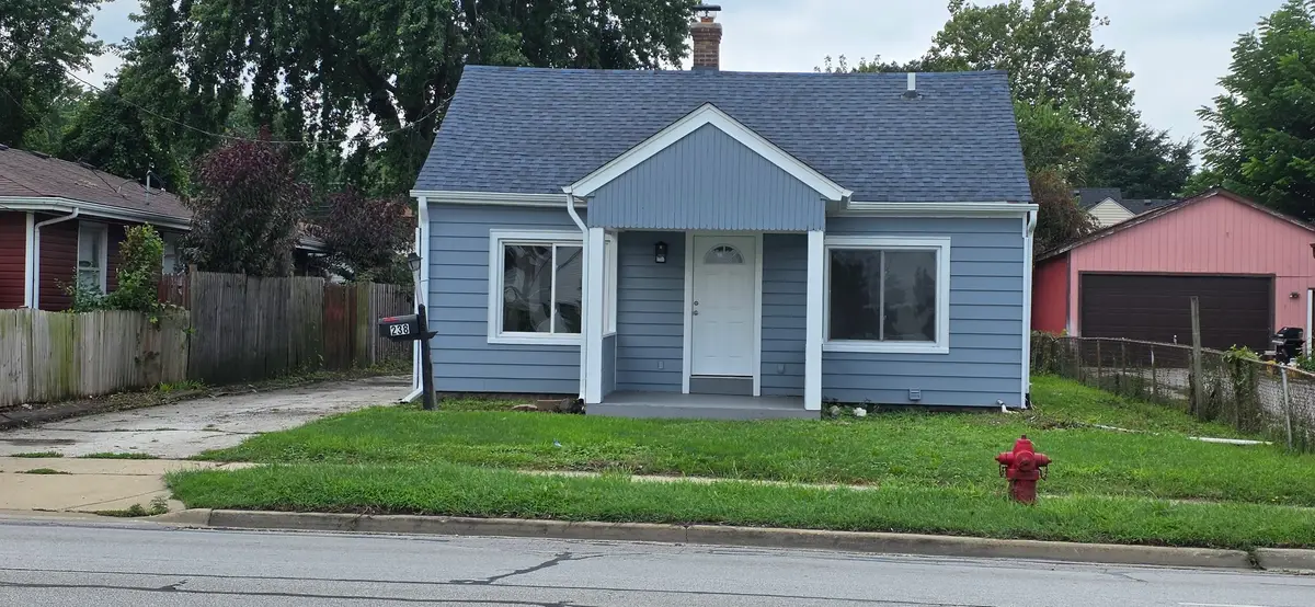 238 N Farnsworth Avenue, Aurora, IL 60505 - #1
