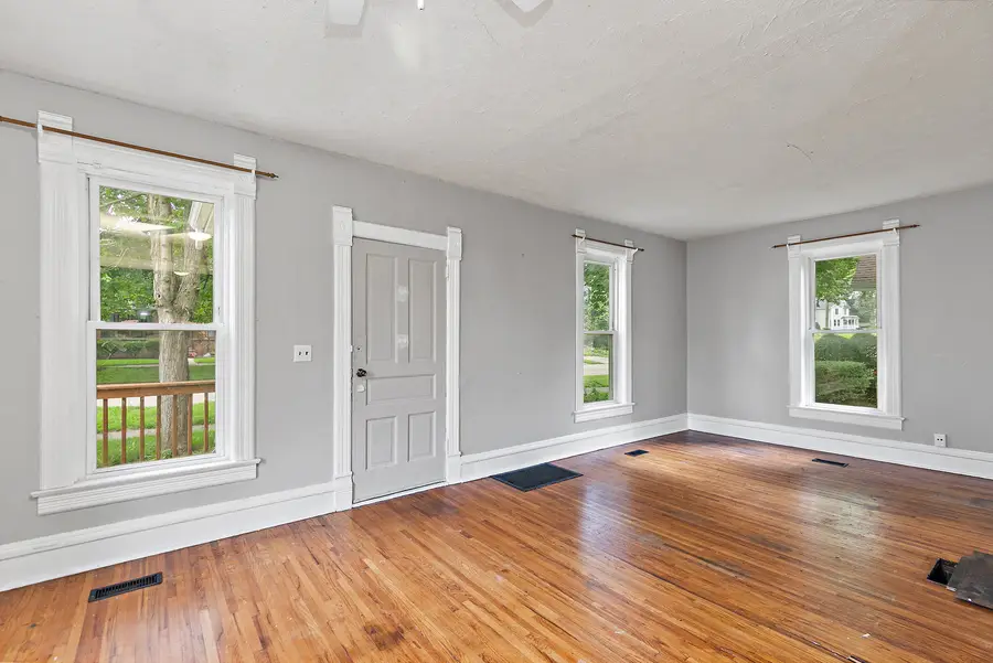 436 W Washington Street, Marengo, IL 60152 - #3