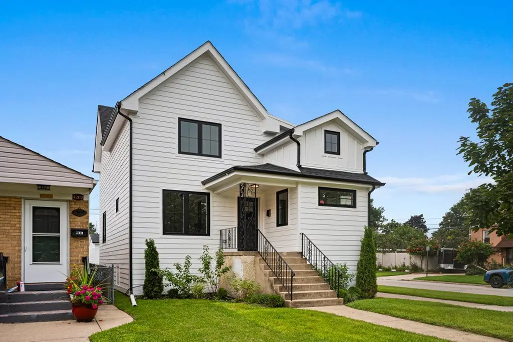 4200 Prescott Avenue, Lyons, IL 60534 - #1