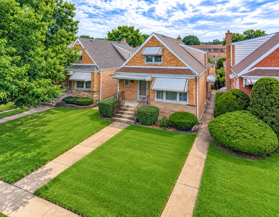 1729 N 23rd Avenue, Melrose Park, IL 60160 - #3