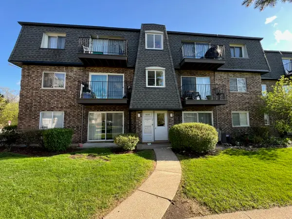 9409 Bay Colony Drive #1E, Des Plaines, IL 60016
