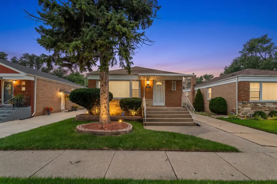 14408 S Hoxie Avenue, Burnham, IL 60633 - #2