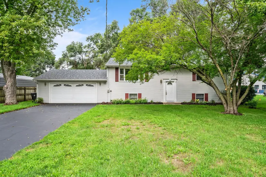11320 2nd Street, Roscoe, IL 61073 - #2