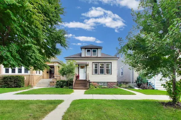 4991 N Kolmar Avenue, Chicago, IL 60630