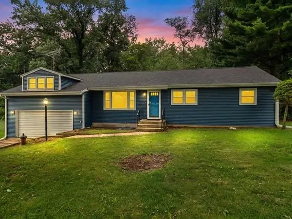 510 E Elizabeth Road, Oregon, IL 61061