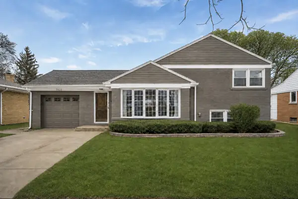 7823 Lotus Avenue, Morton Grove, IL 60053
