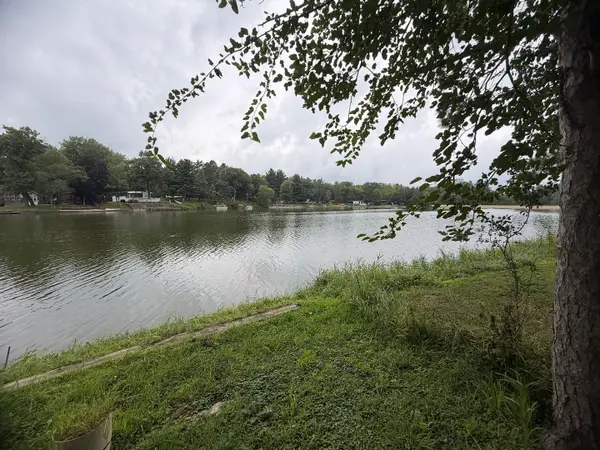 10-164 Woodhaven Lakes, Sublette, IL 61367
