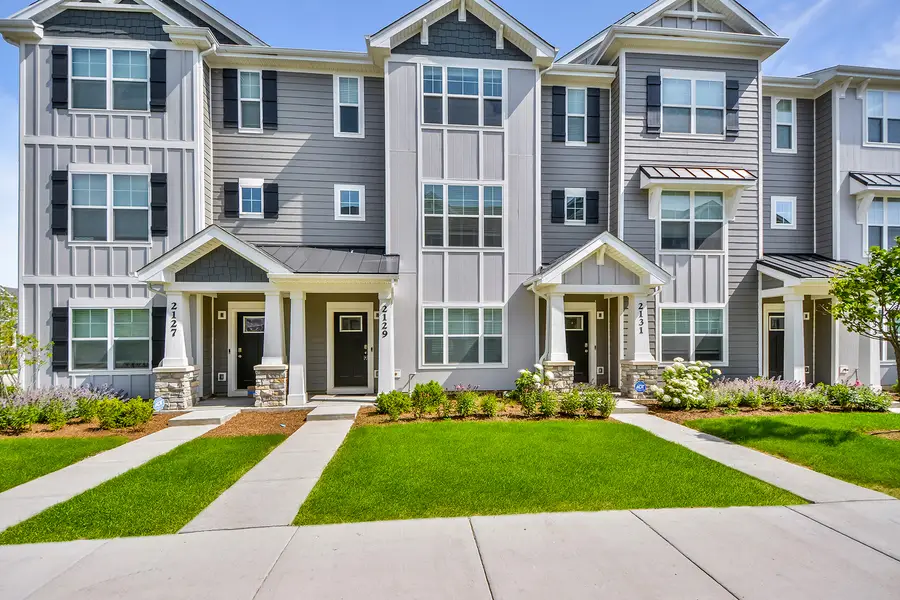 2129 Yellowstone Boulevard, Mundelein, IL 60060 - #3