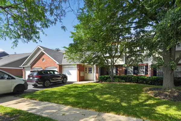 2434 Charleston Drive #3, Schaumburg, IL 60193