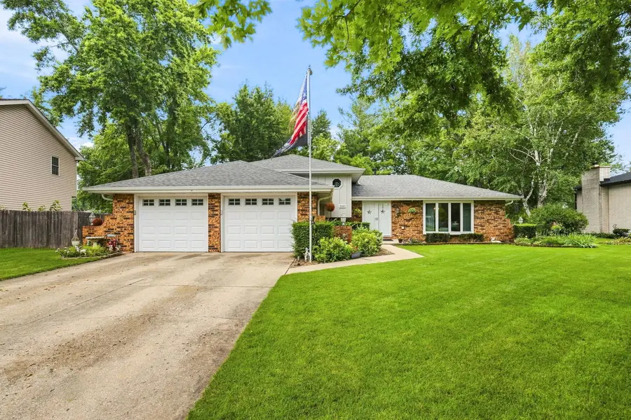 25403 W Willow Drive, Plainfield, IL 60544 - #2