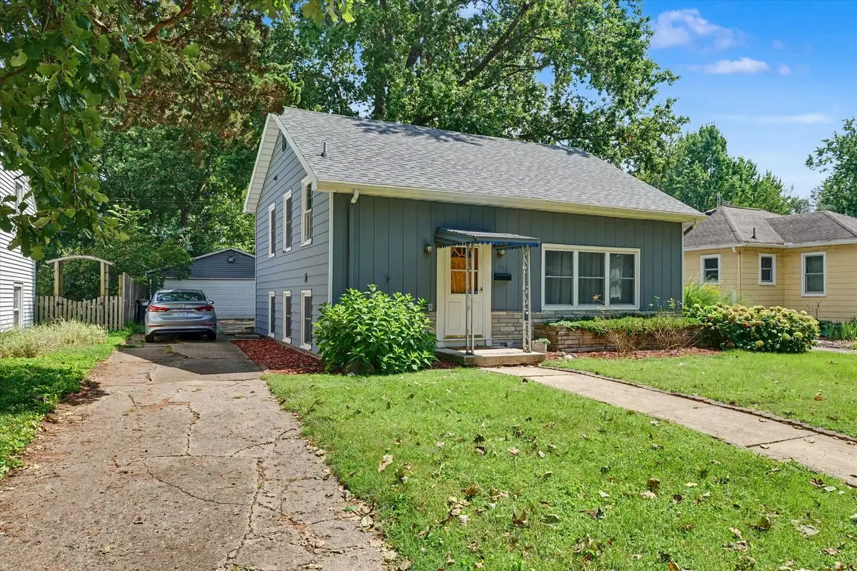 710 S Urbana Avenue, Urbana, IL 61801 - #1