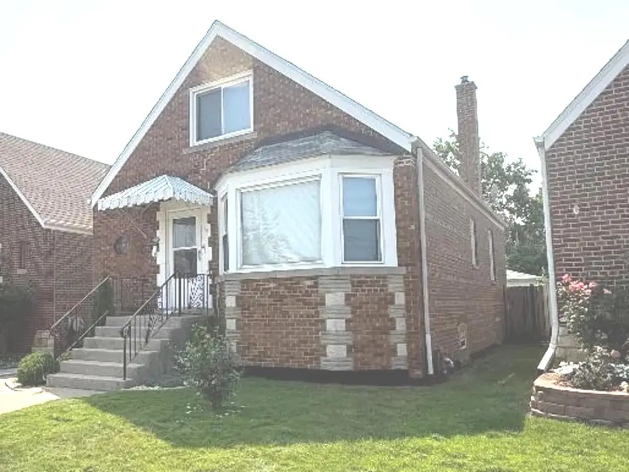 10632 S Avenue L, Chicago, IL 60617 - #2