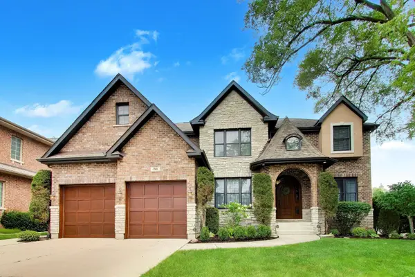 1301 N Chicago Avenue, Arlington Heights, IL 60004