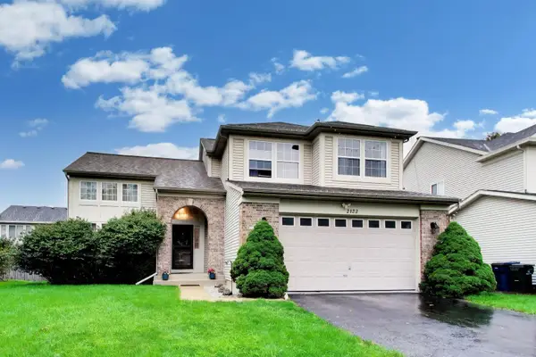 2123 Skylane Drive, Naperville, IL 60564