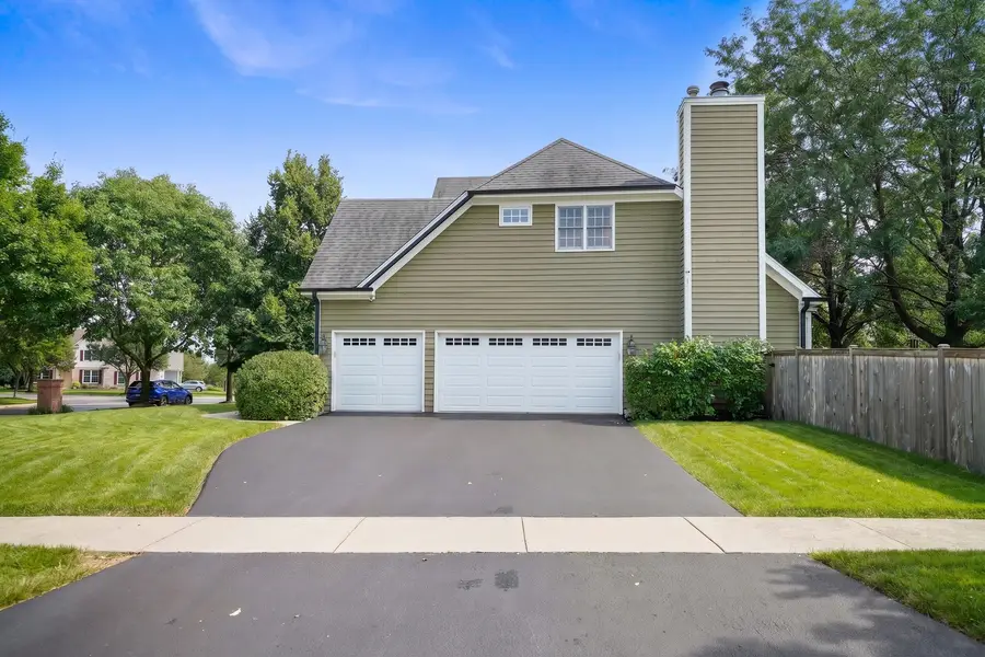 2404 Bainbridge Boulevard, West Chicago, IL 60185 - #2