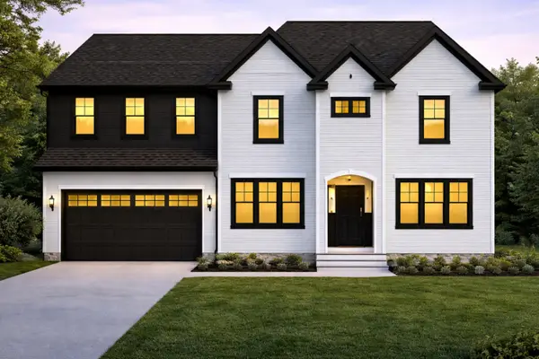 351 Bennett Drive, Carol Stream, IL 60188