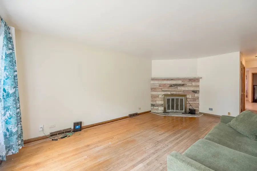 14446 Minerva Avenue, Dolton, IL 60419 - #2