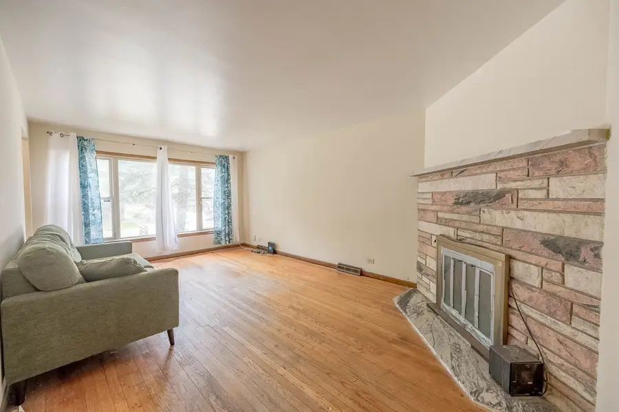 14446 Minerva Avenue, Dolton, IL 60419 - #3