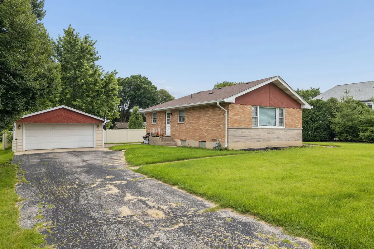 237 Chicago Avenue, Downers Grove, IL 60515 - #1