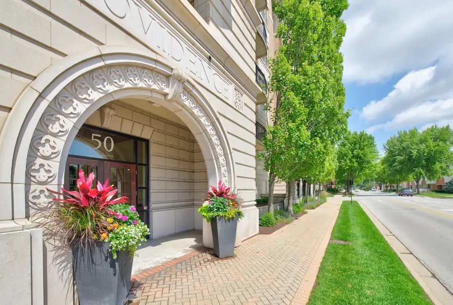 50 N Plum Grove Road #202E, Palatine, IL 60067 - #3