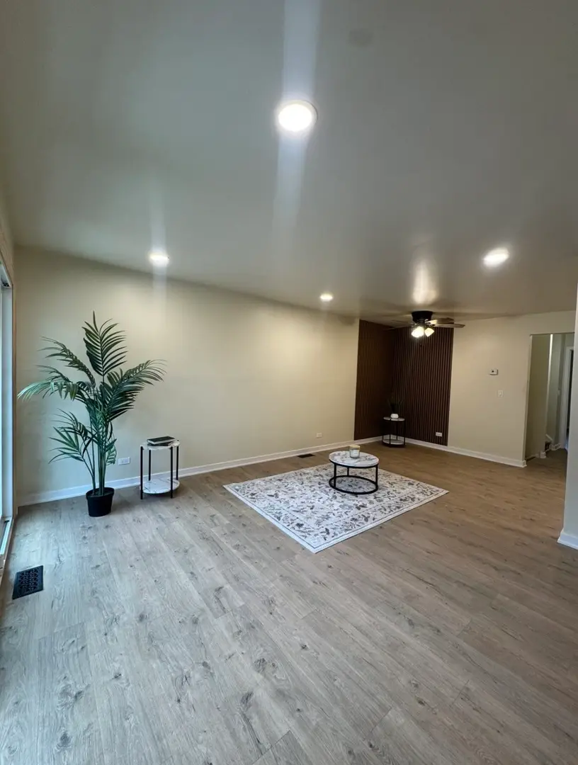 328 Ottawa Drive, Bolingbrook, IL 60440 - #2