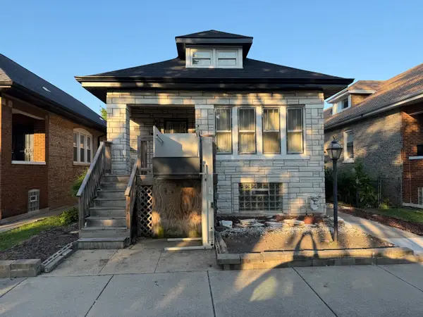 8753 S Laflin Street, Chicago, IL 60620