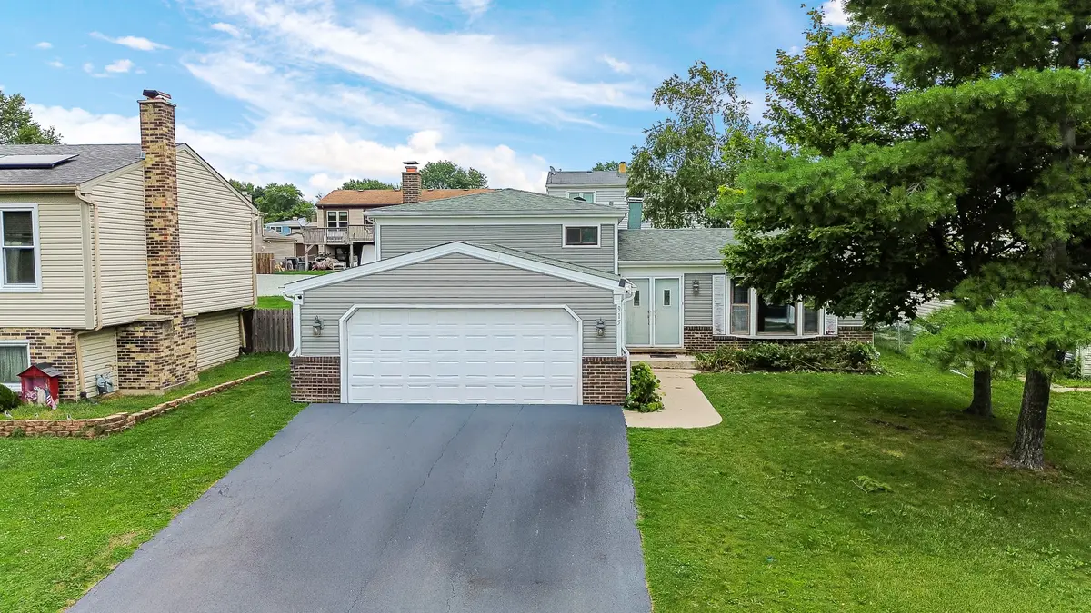 915 Wampum Court, Carol Stream, IL 60188 - #1