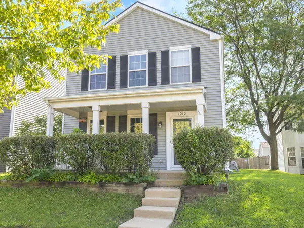 1010 Symphony Drive, Aurora, IL 60504