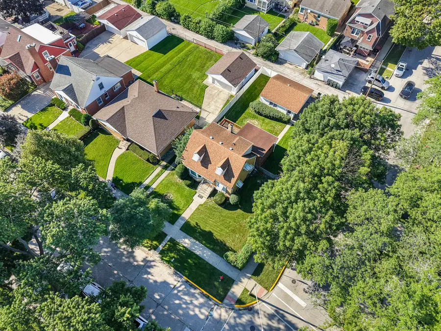 5800 Crain Street, Morton Grove, IL 60053 - #2