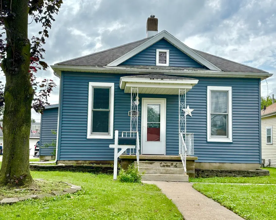 906 Van Buren Street, Streator, IL 61364 - #2