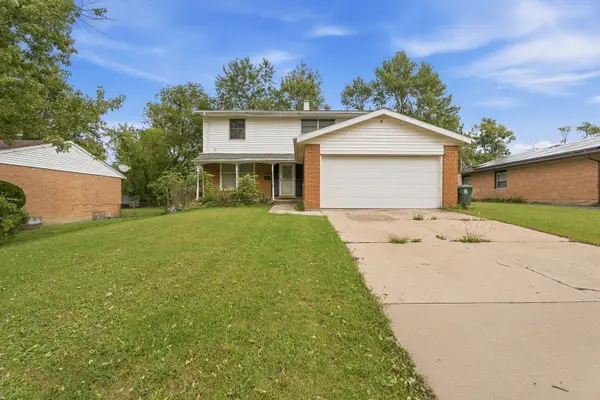 815 Blackhawk Drive, University Park, IL 60484