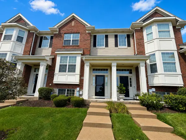 10535 W 154th Place, Orland Park, IL 60462