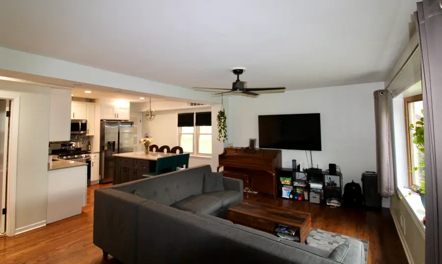 11555 S Lee Road, Alsip, IL 60803 - #3