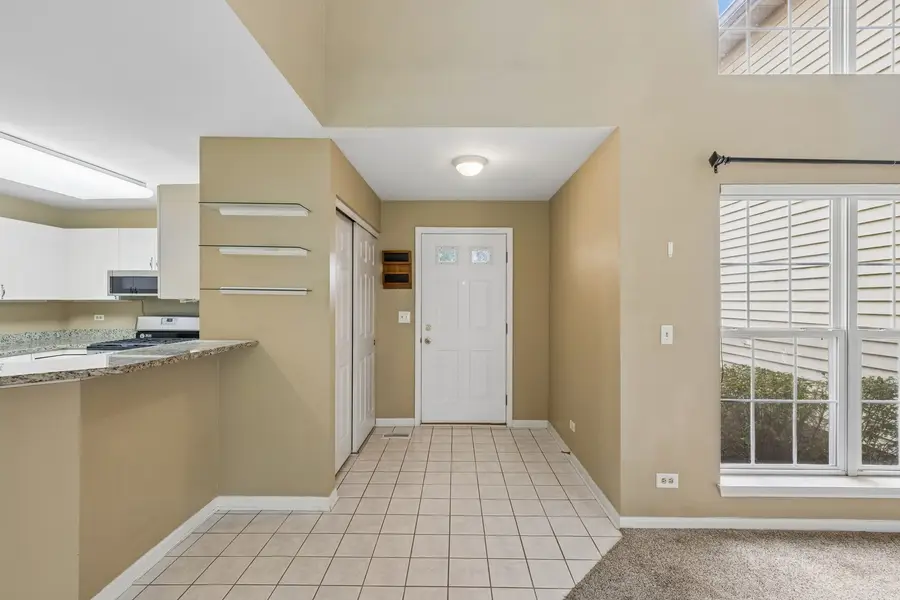 17116 W Cunningham Court, Libertyville, IL 60048 - #3