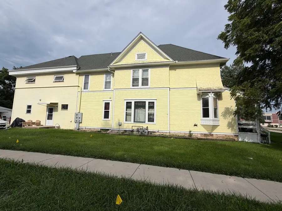 118 W North Street, Plano, IL 60545 - #2