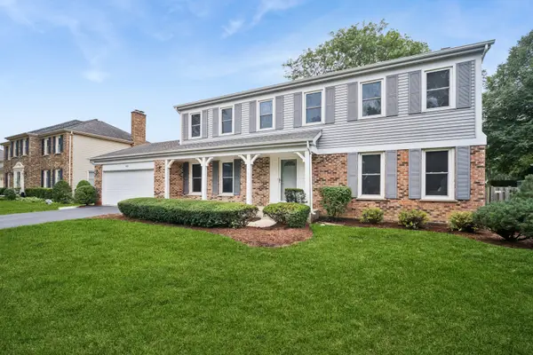 809 W Kingsley Drive, Arlington Heights, IL 60004