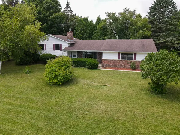 42886 N Washington Avenue, Winthrop Harbor, IL 60096