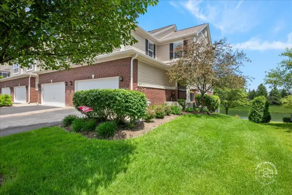 2927 Church Road, Aurora, IL 60502