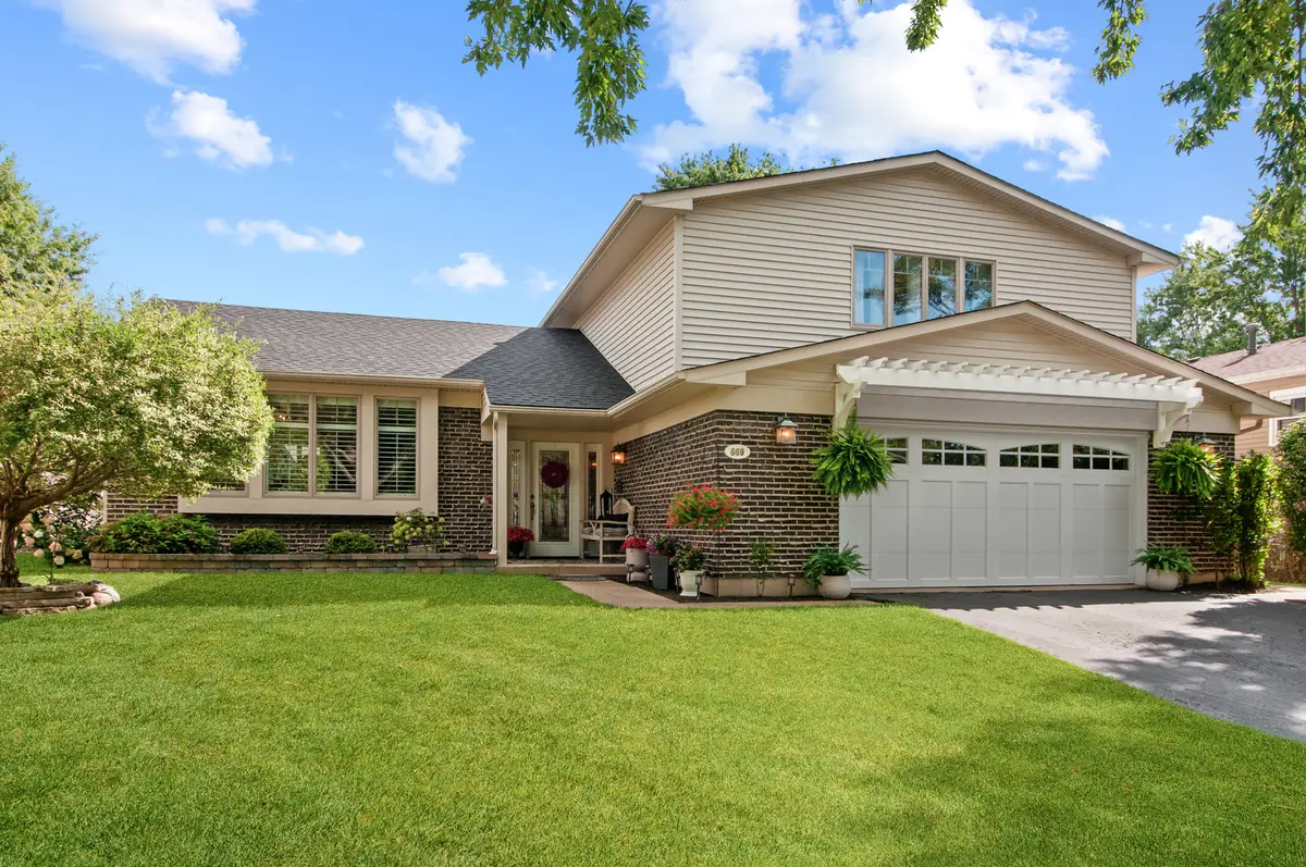 669 Kensington Way, Bolingbrook, IL 60440 - #1