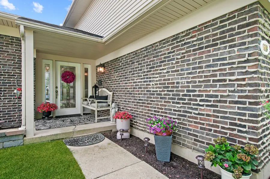 669 Kensington Way, Bolingbrook, IL 60440 - #2