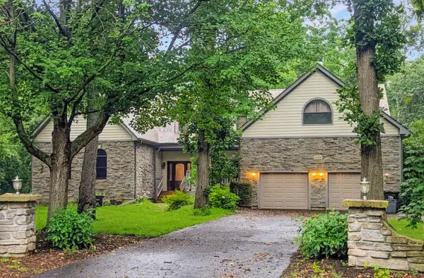 6008 Tomlinson Drive, McHenry, IL 60050