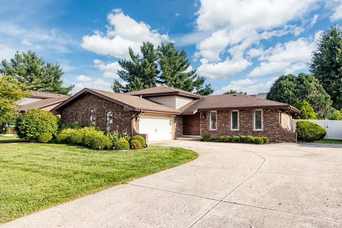 16W751 90th Street, Willowbrook, IL 60527 - #1