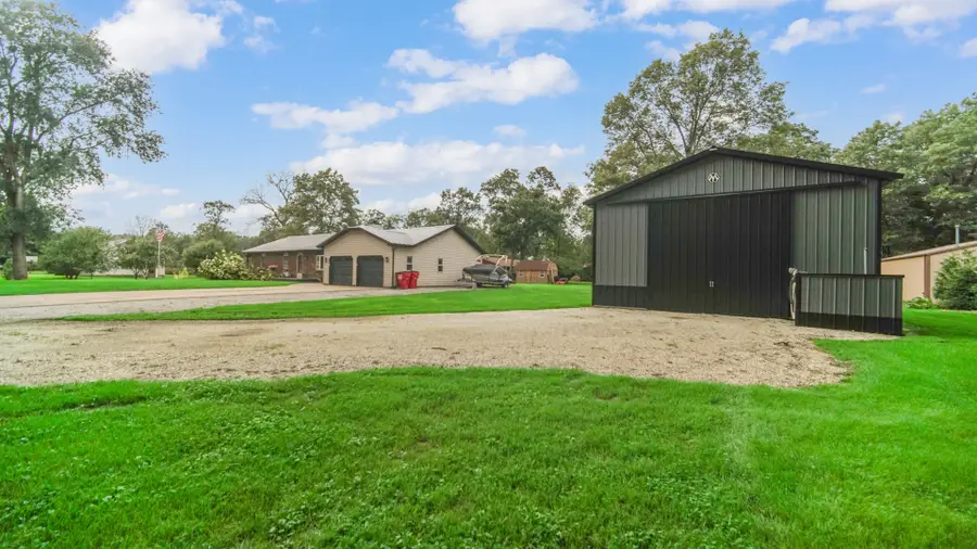 15639 Bradley Avenue, Momence, IL 60954 - #2